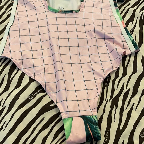 Adidas swimsuit - Picture 5 of 5